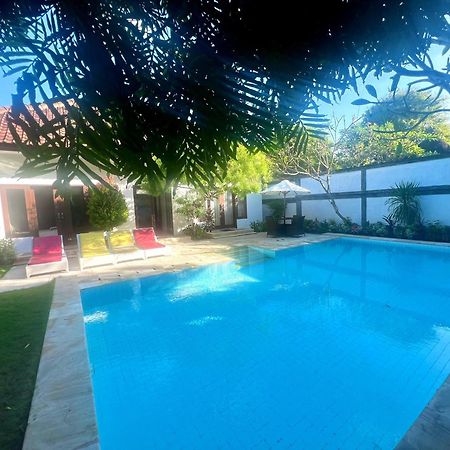 Charlie Guest House Nusa Dua  Exterior foto